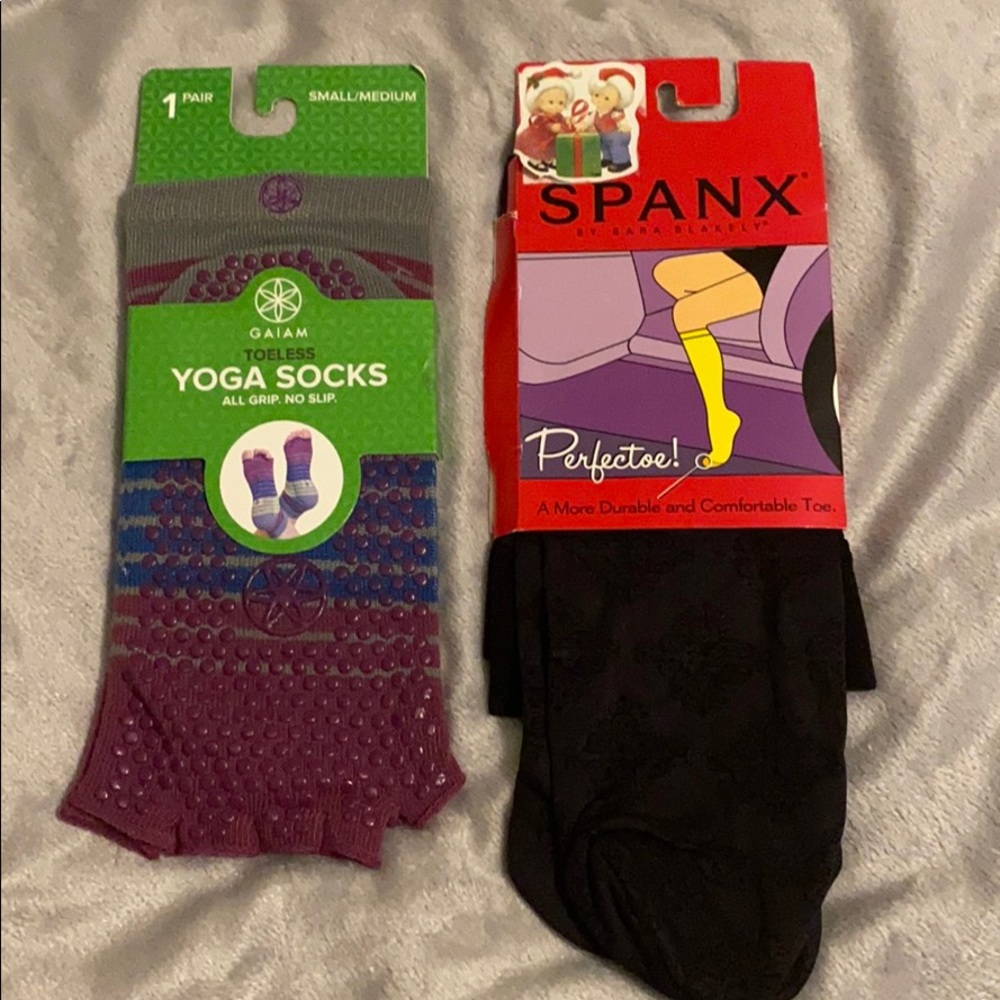 NWT Gaim Yoga Socks and Spanx Knee Sock Bundle 🧦 - Picture 1 of 11